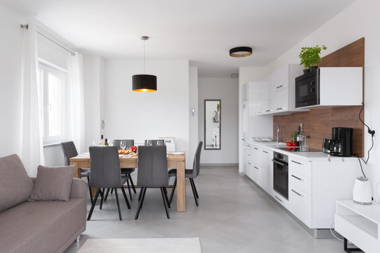 Brajdine - Ema Apartment Medulin Luaran gambar